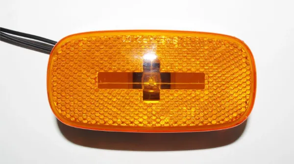 4 x 2 Inch Amber Incandescent Marker Light with Reflector – White Base, 2-Wire